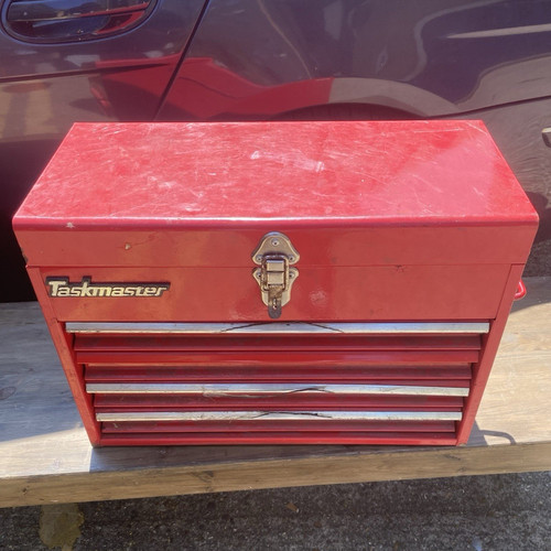 Taskmaster tool chest - chest, red